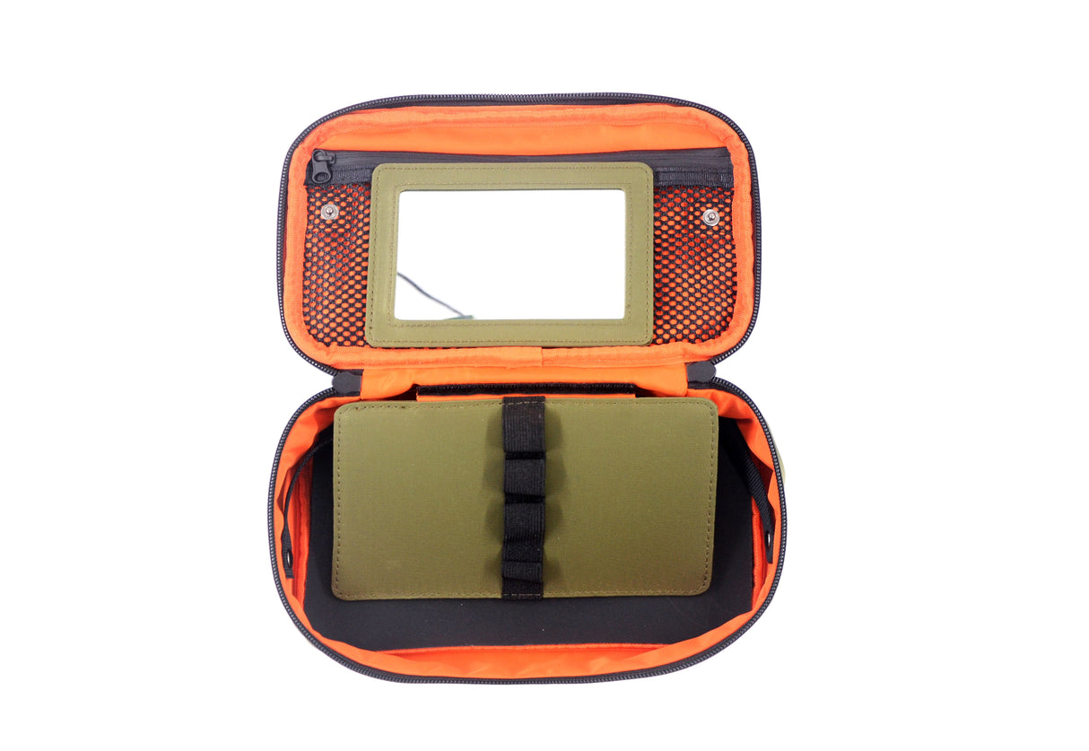 Fungolia Premium 3-in-1 Toiletry Kit