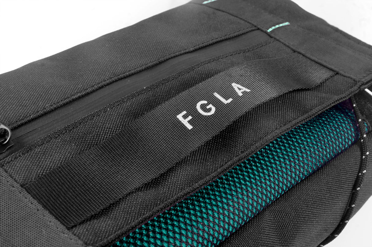 <A 000a001v3> Fungolia multi-purpose pouch (Black/Aqua green)