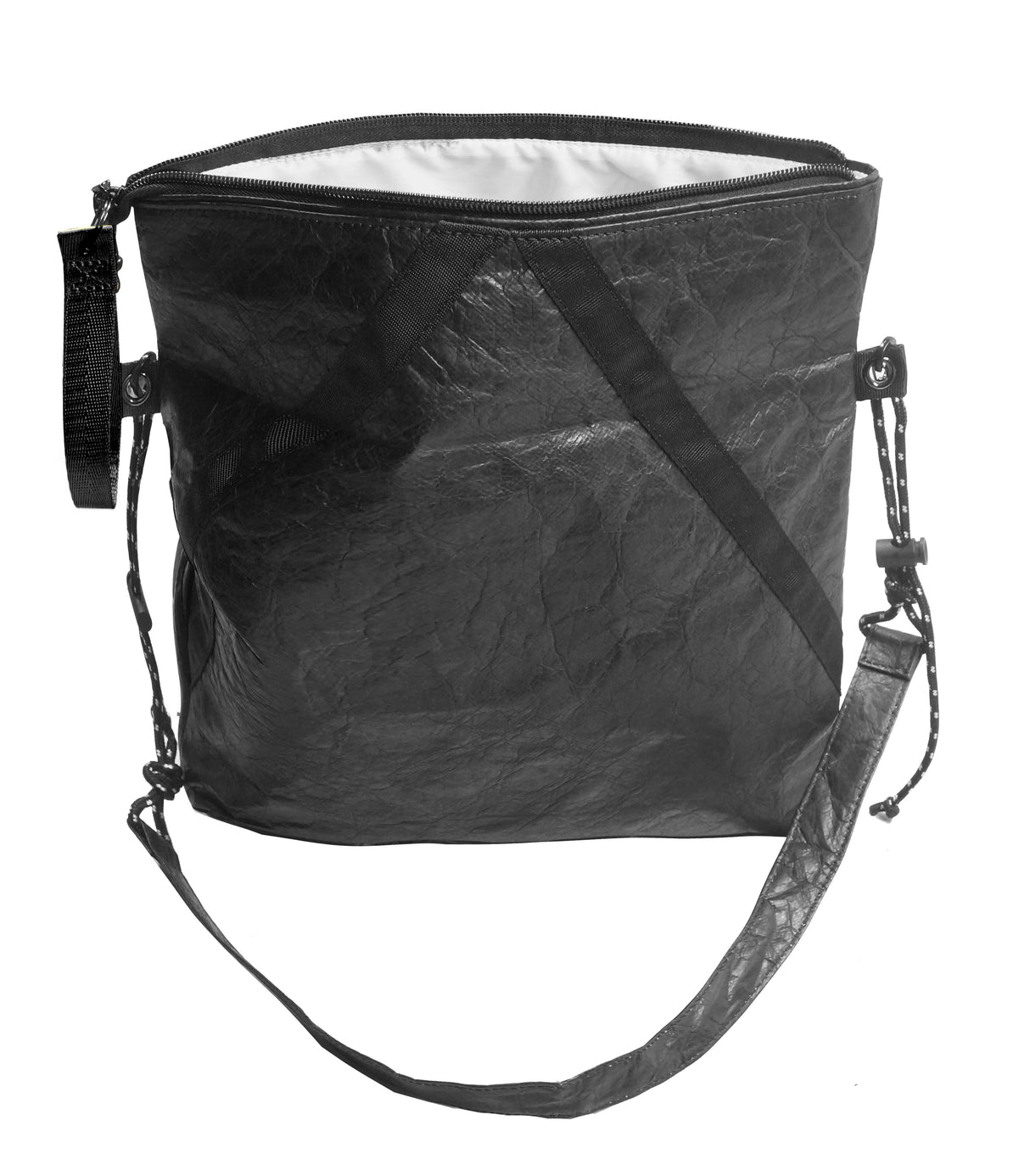 <A 000a001k04> Fungolia Mid-size Tyvek Shoulder Bag (Black) (With KOVID-TEX Antimicrobial Lining)