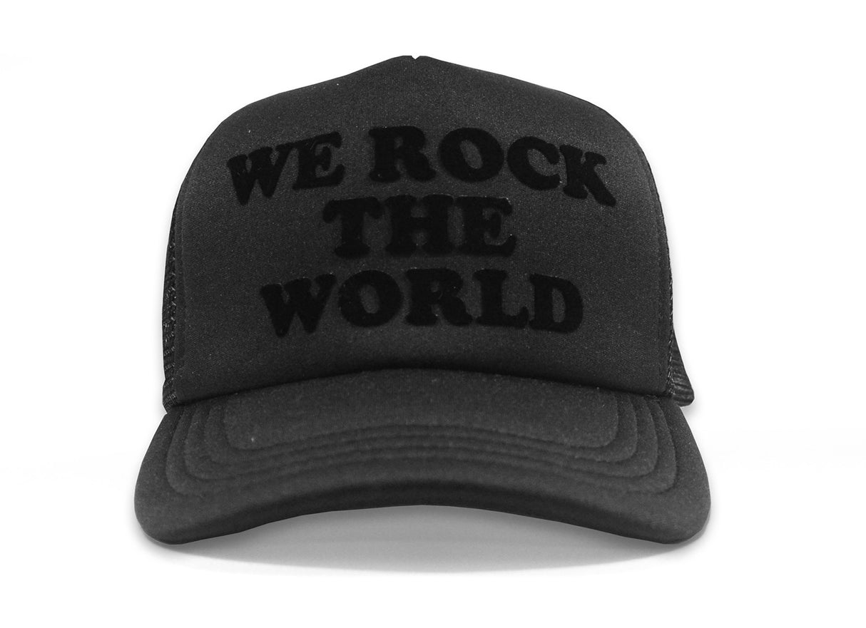 <an2>Fungolia スナップバックキャップ - We Rock the World (ブラックオンブラック)</an2>