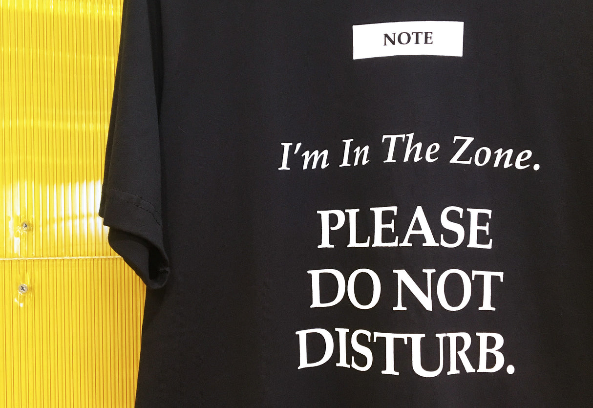 <A 000a002wd> Do Not Disturb - Black