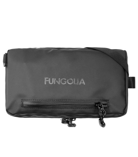 <A 000a001a92tx> Fungolia Mid-sized Expandable Premium Toiletry Bag (Matte Black)