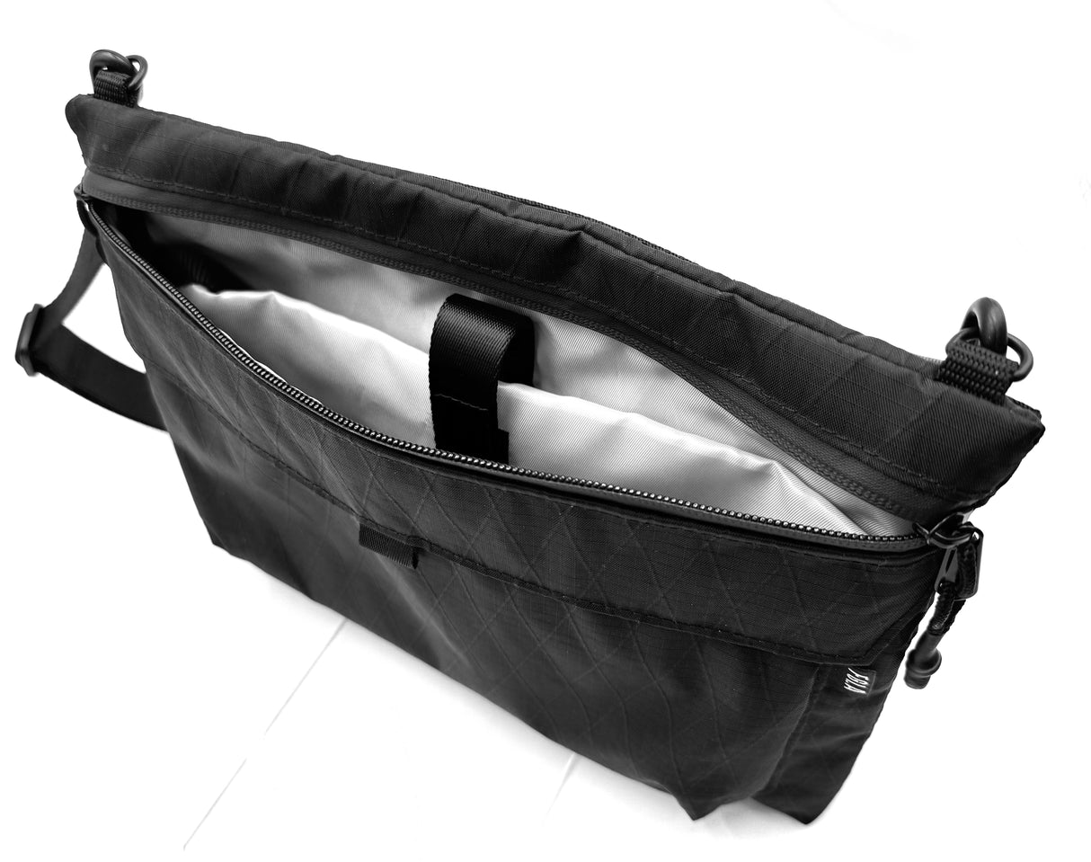 Alpha Tablet Pouch