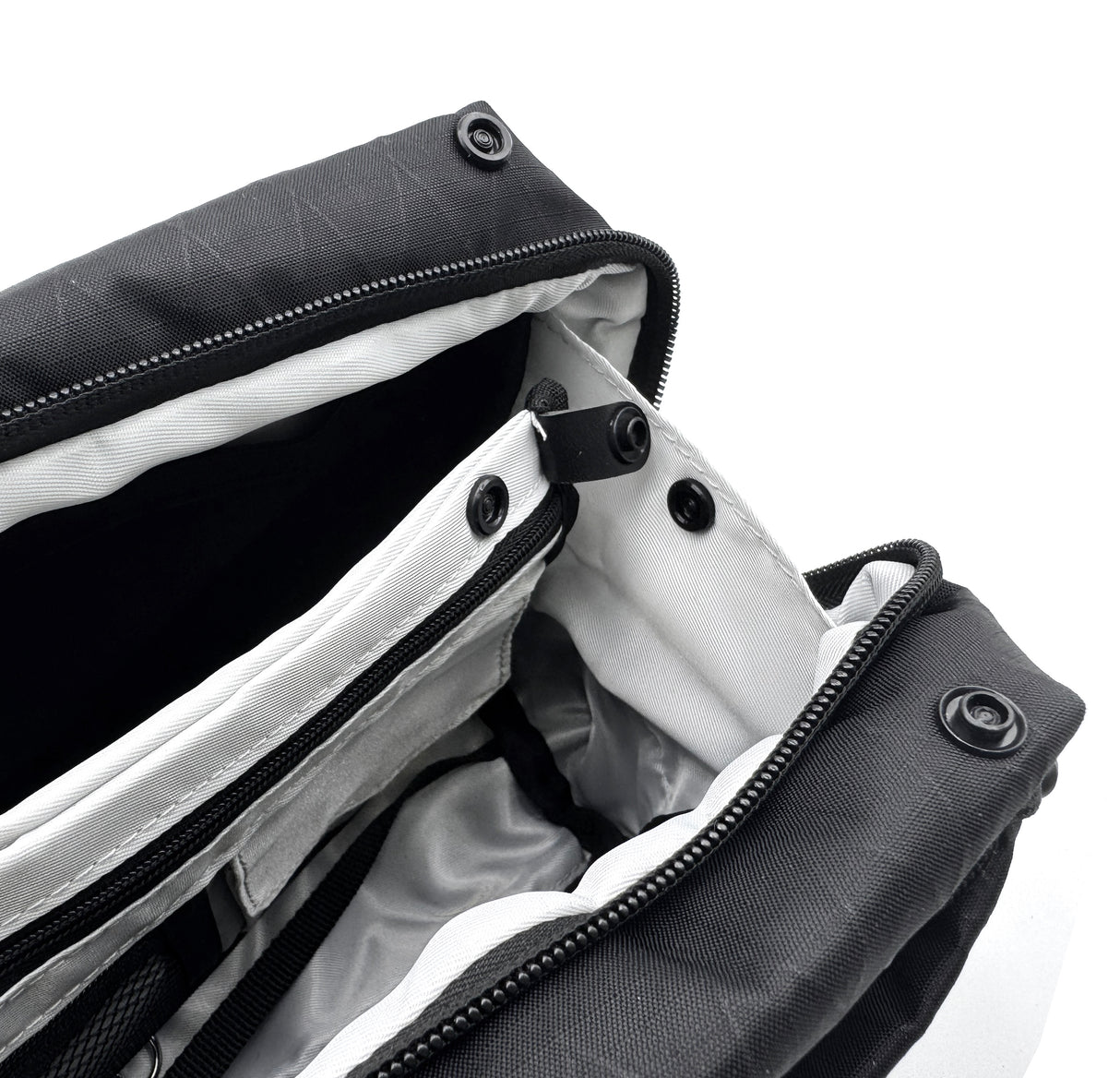 Alpha Jet Pouch
