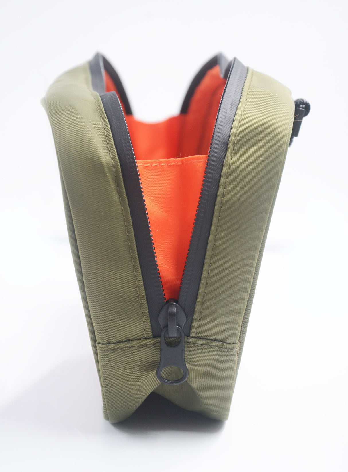 Fungolia Premium 3-in-1 Toiletry Kit