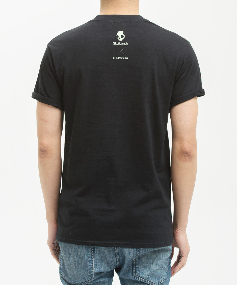 <t002i>「No Music No Travel No Life」Tシャツ（Fungolia x Skullcandy） </t002i>