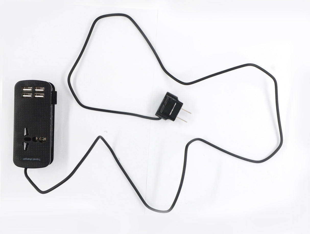 <a>旅行用延長コード充電器（USB 4ポート付き） - ブラック</a>
