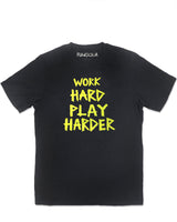 <a>ワーク・ハード・プレイ・ハーダーTシャツ（ブラック）</a>
