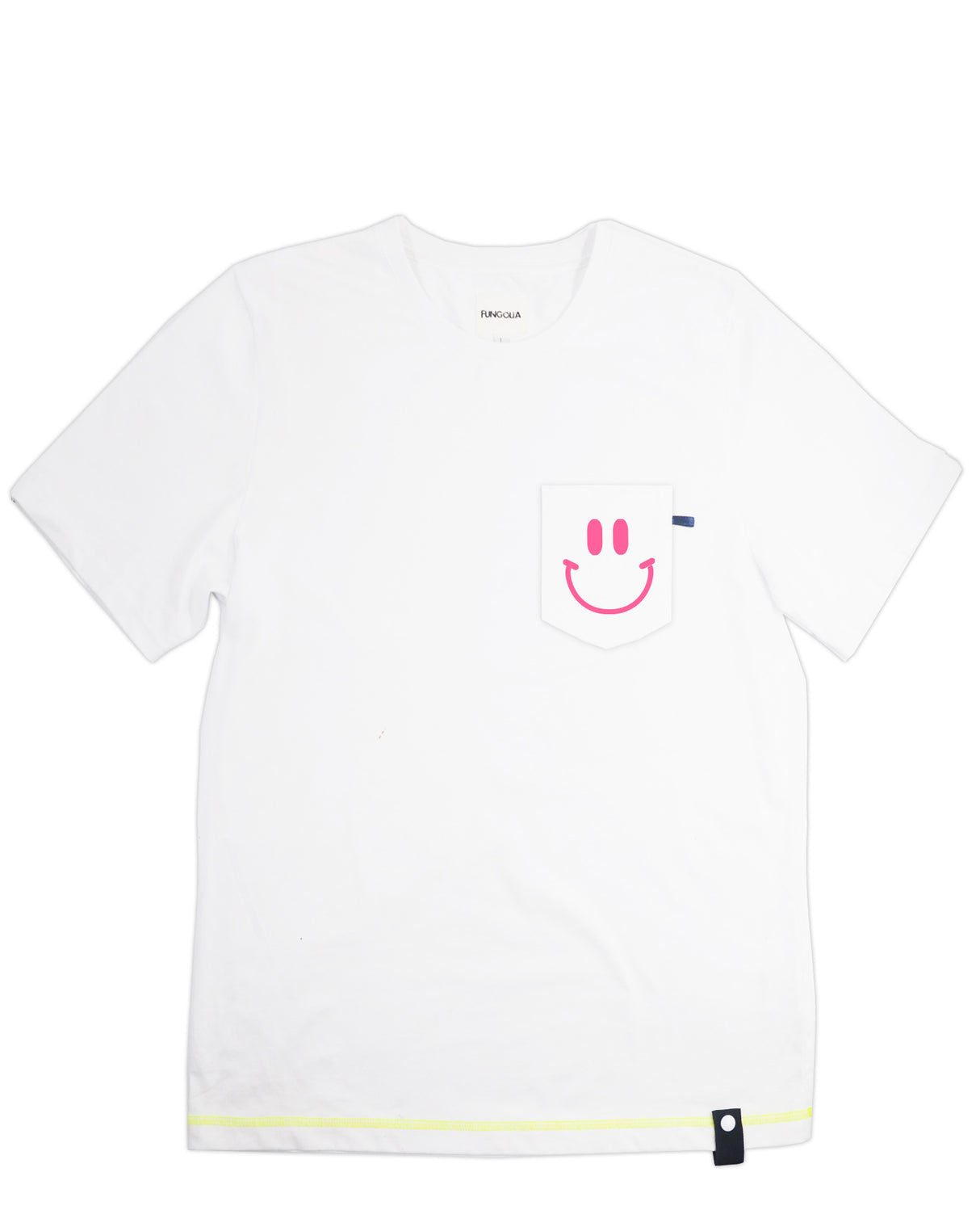 <a>ミューズ ポケットTシャツ - ホワイト（スマイリーフェイス）</a>