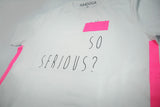 <a>なぜそんなに深刻なの？Tシャツ</a>