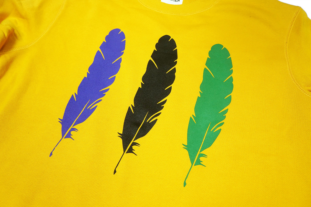 <A 000a001y6a05> Fungolia Fleece Crew Neck Sweatshirt - WBF Large Feathers (Mustard Yellow)