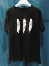 <A 000a003ab> Fungolia 4th Anniversary Large Feather Tee - Pale Pink & Green & Silver (Black)