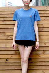 <aa>Fungolia Garment Dyed Tシャツ（ブルー） - 羽根プリント</aa>