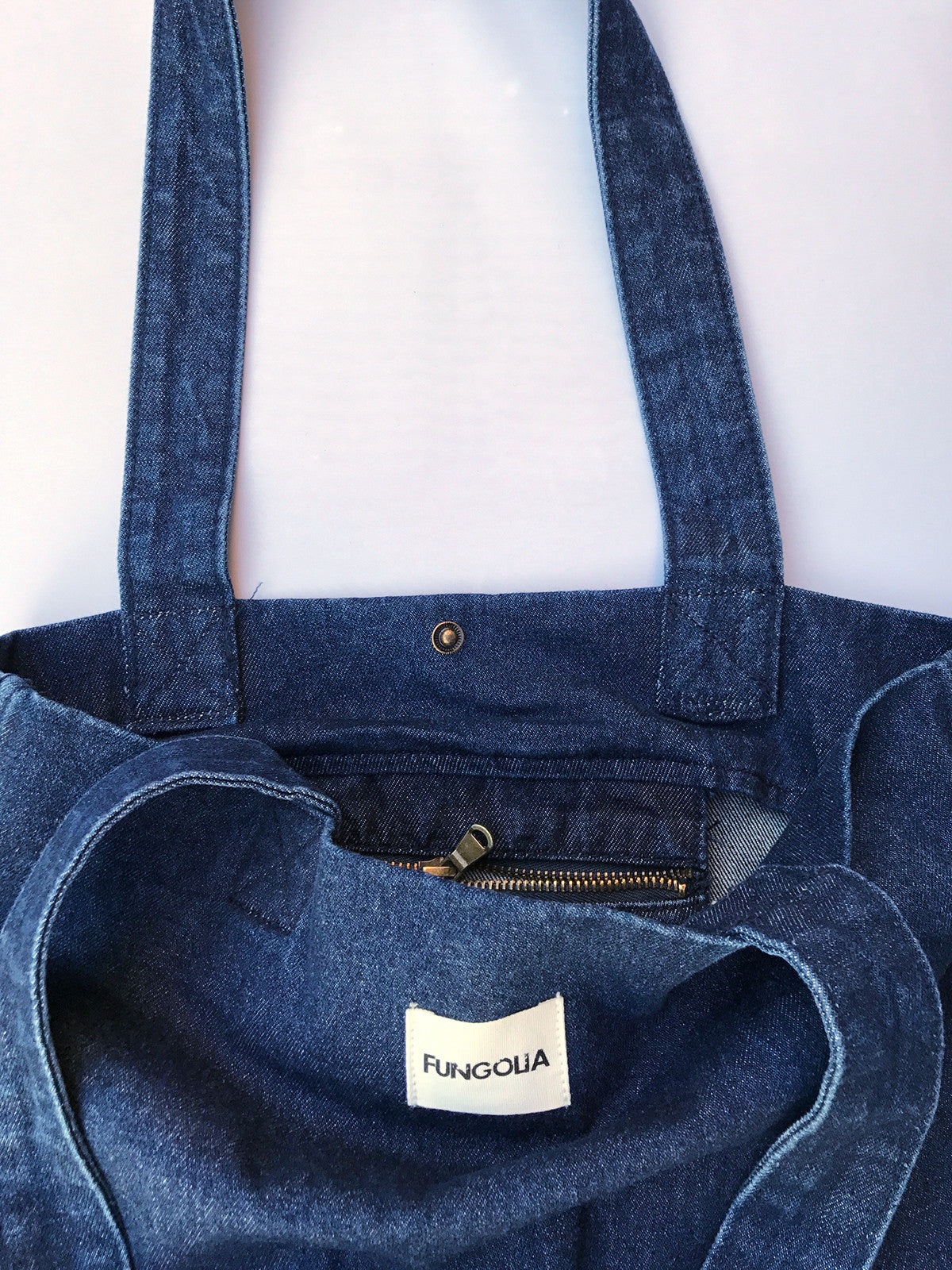 <a 002j>Fungolia Denim tote bag